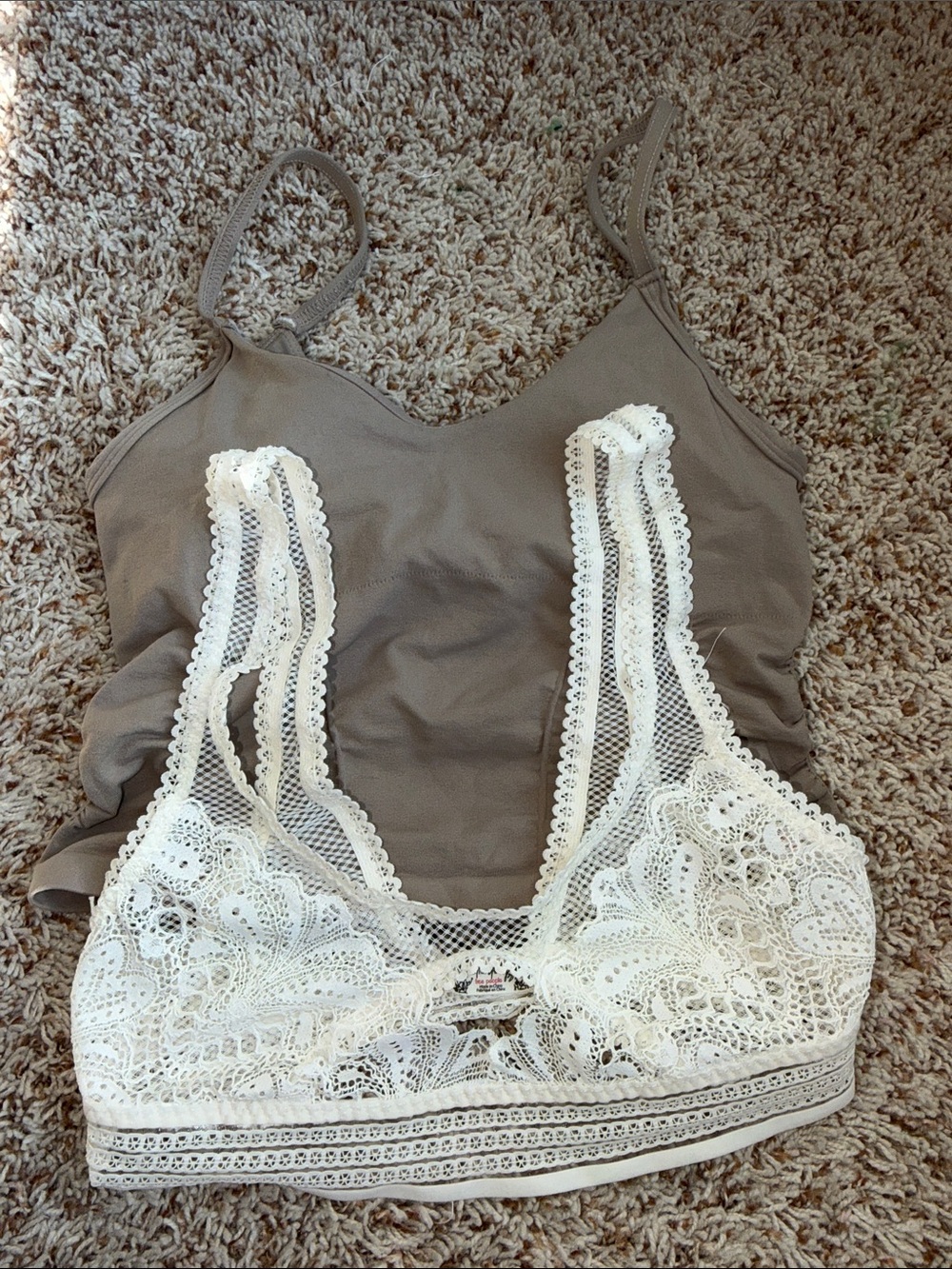 Free People ivory lace bra and top set, size XS.